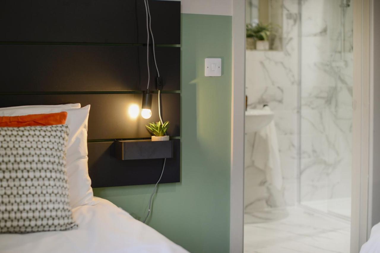 Apartment Three - Free Private Car Park - Sleeps 6 - 3 Shower Rooms - By Ocean City Retreats Plymouth Eksteriør billede