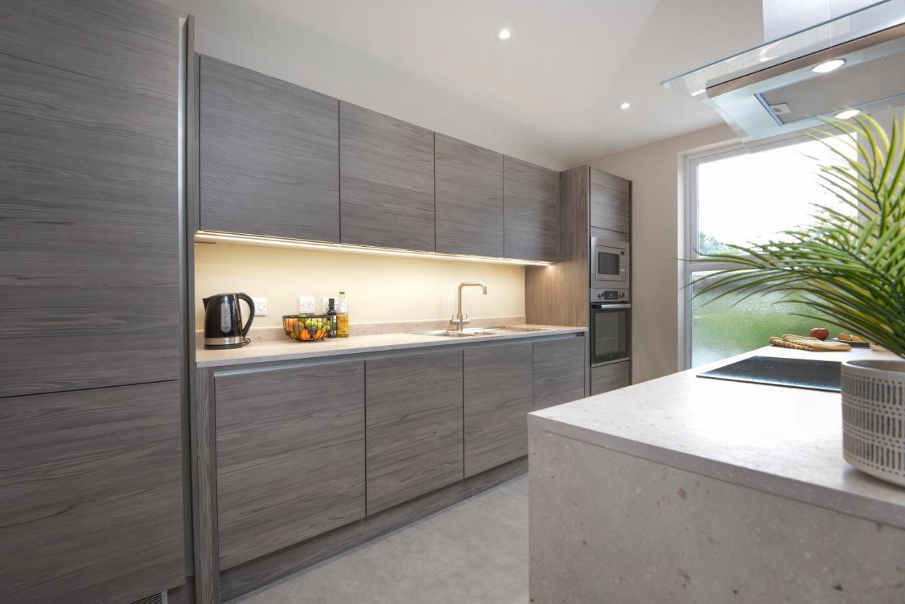 Apartment Three - Free Private Car Park - Sleeps 6 - 3 Shower Rooms - By Ocean City Retreats Plymouth Eksteriør billede