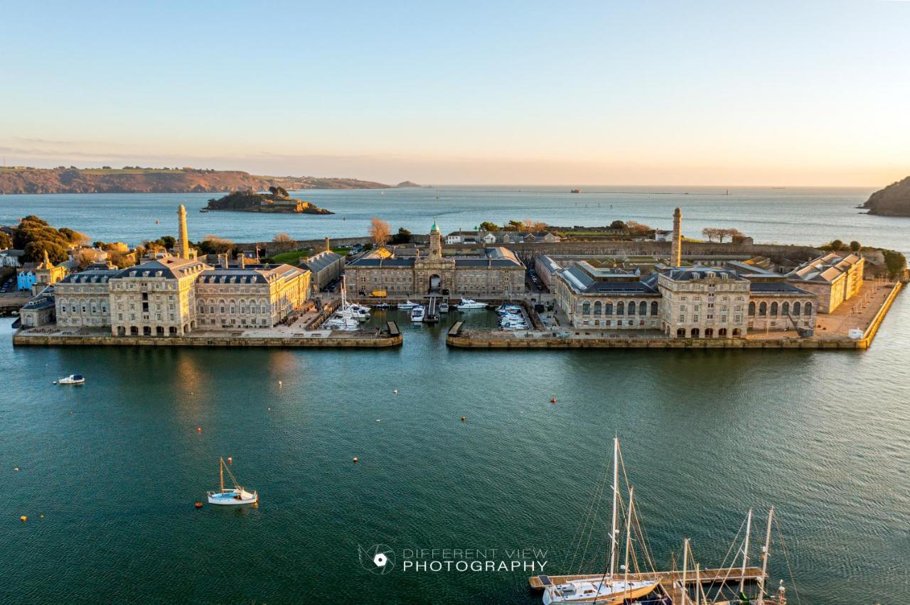 Apartment Three - Free Private Car Park - Sleeps 6 - 3 Shower Rooms - By Ocean City Retreats Plymouth Eksteriør billede