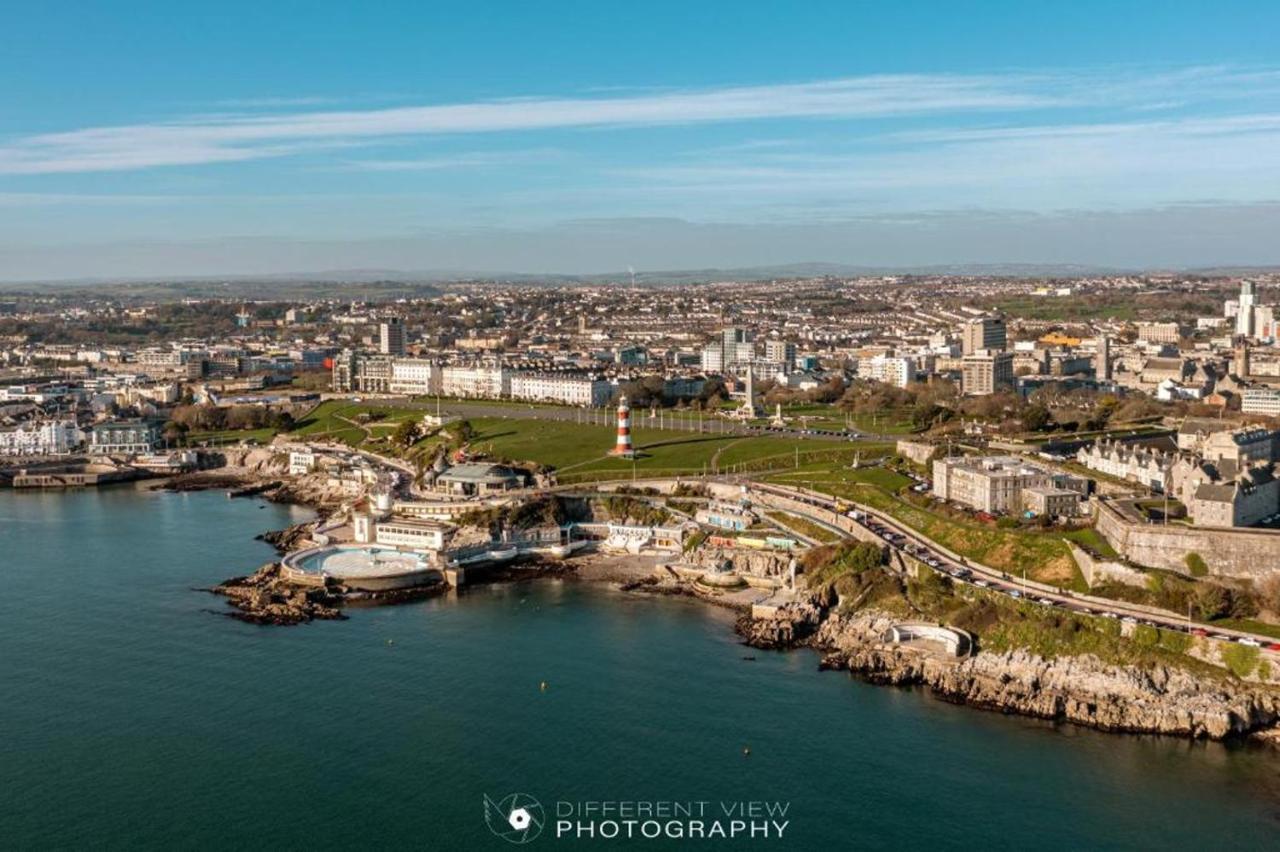Apartment Three - Free Private Car Park - Sleeps 6 - 3 Shower Rooms - By Ocean City Retreats Plymouth Eksteriør billede
