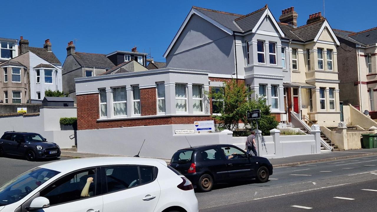 Apartment Three - Free Private Car Park - Sleeps 6 - 3 Shower Rooms - By Ocean City Retreats Plymouth Eksteriør billede