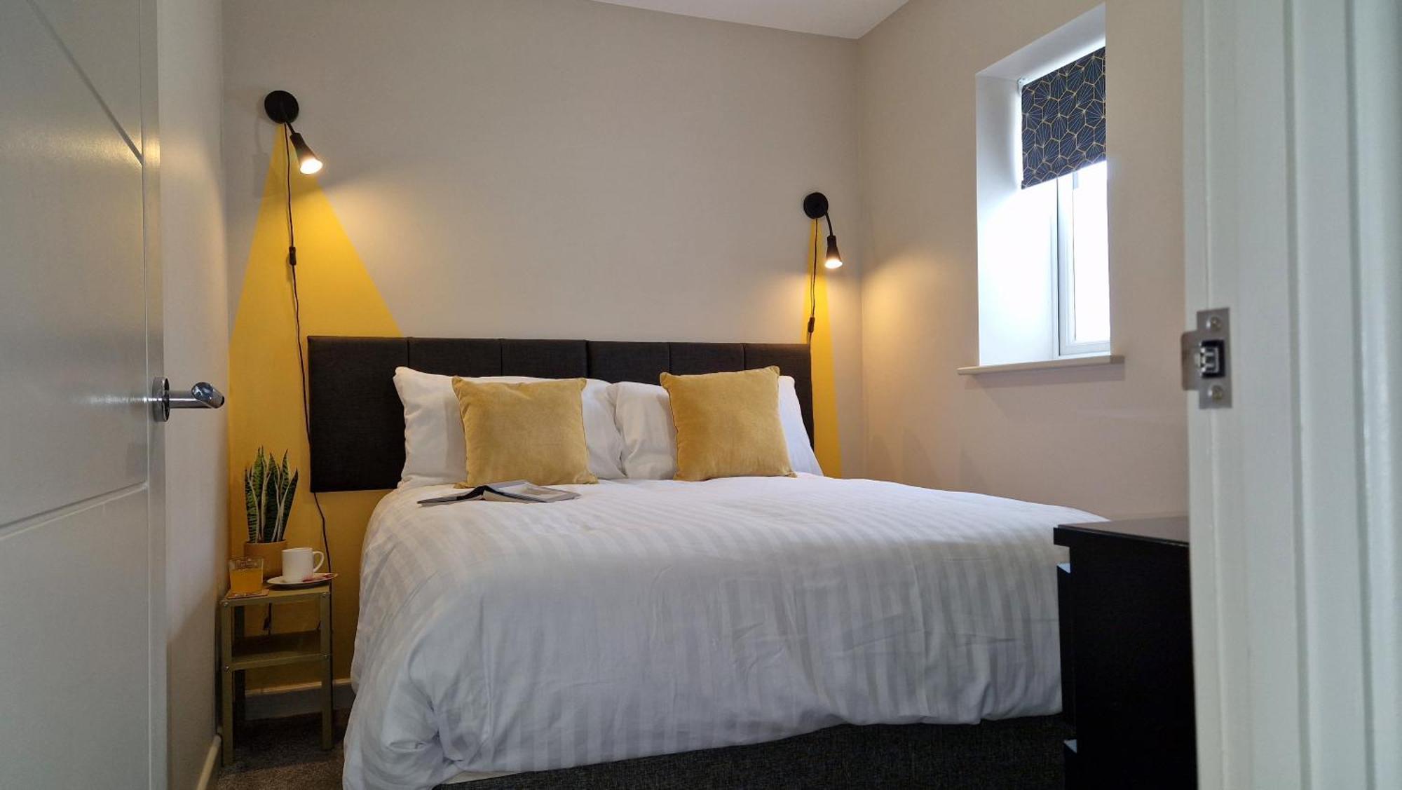 Apartment Three - Free Private Car Park - Sleeps 6 - 3 Shower Rooms - By Ocean City Retreats Plymouth Eksteriør billede