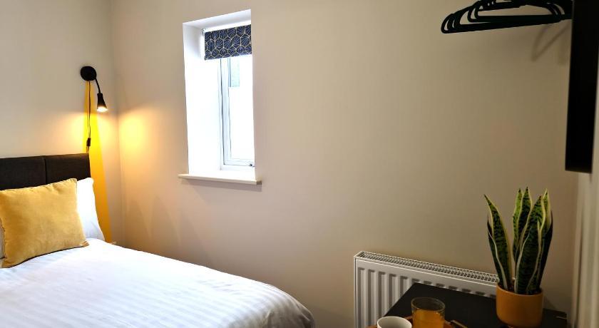 Apartment Three - Free Private Car Park - Sleeps 6 - 3 Shower Rooms - By Ocean City Retreats Plymouth Eksteriør billede